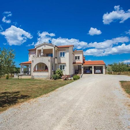 Apartment Mario 2 Porec Exterior photo