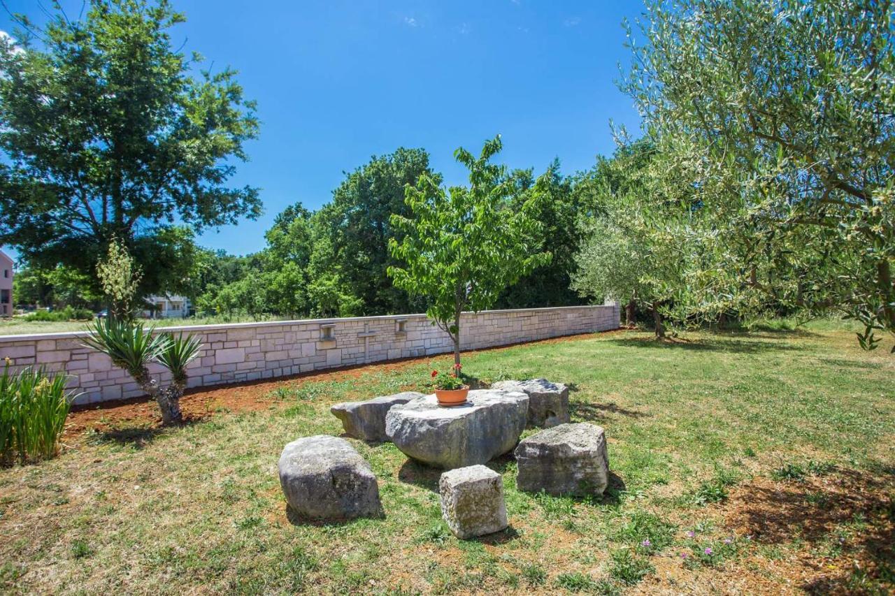 Apartment Mario 2 Porec Exterior photo